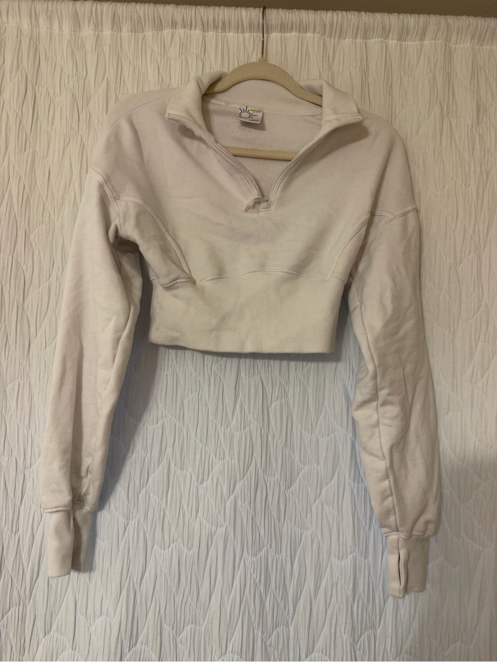 aerie Cropped Quarter-Zip Sweatshirt in Cream